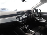 Audi Q3 Image 2