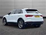 Audi Q3 Image 2