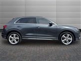 Audi Q3 Image 6