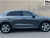 Audi Q3 Image 2