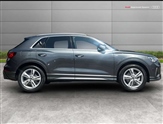Audi Q3 Image 5
