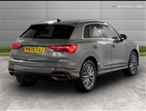 Audi Q3 Image 3