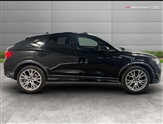 Audi Q3 Image 5