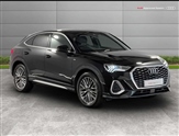 Audi Q3 Image 1
