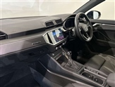 Audi Q3 Image 3