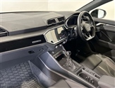 Audi Q3 Image 3