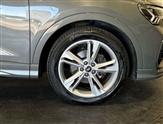 Audi Q3 Image 6