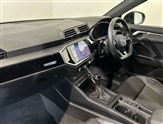 Audi Q3 Image 3