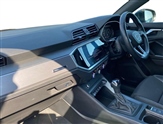 Audi Q3 Image 2