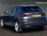 Audi Q3 Image 3
