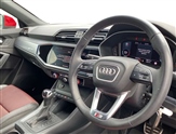 Audi Q3 Image 6