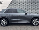 Audi Q3 Image 4