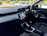 Audi Q3 Image 2