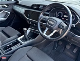 Audi Q3 Image 6