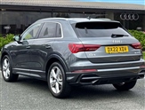 Audi Q3 Image 2