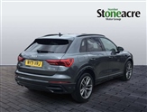 Audi Q3 Image 3