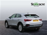 Audi Q3 Image 5