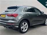 Audi Q3 Image 3