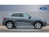 Audi Q3 Image 5