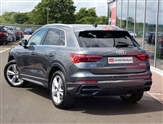 Audi Q3 Image 3
