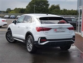 Audi Q3 Image 3