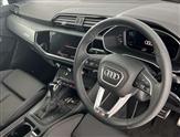 Audi Q3 Image 6