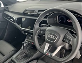 Audi Q3 Image 6