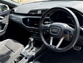 Audi Q3 Image 6