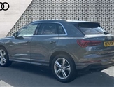 Audi Q3 Image 3