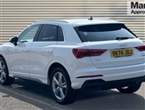 Audi Q3 Image 5