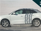 Audi Q3 Image 6
