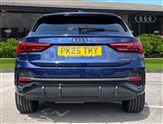 Audi Q3 Image 4