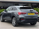 Audi Q3 Image 2