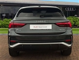 Audi Q3 Image 4