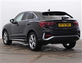 Audi Q3 Image 3