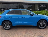 Audi Q3 Image 3