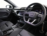Audi Q3 Image 5