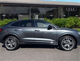 Audi Q3 Image 3