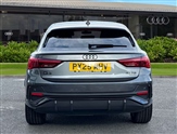 Audi Q3 Image 4