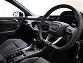 Audi Q3 Image 6
