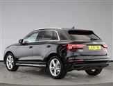 Audi Q3 Image 2
