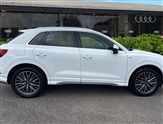Audi Q3 Image 3