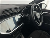 Audi Q3 Image 2