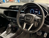 Audi Q3 Image 6