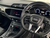 Audi Q3 Image 6