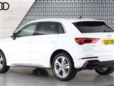 Audi Q3 Image 3