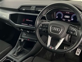 Audi Q3 Image 6