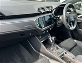 Audi Q3 Image 2