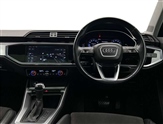 Audi Q3 Image 5