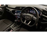 Audi Q3 Image 6